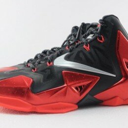 Nike-LeBron-11-Miami-Heat-Away-02